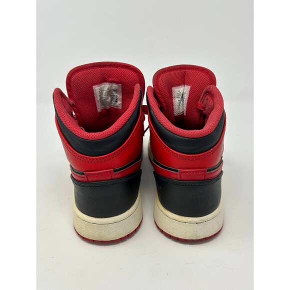 Nike Air Jordan 1 Mid Bred GS DQ8423-060 Youth Size 4.5Y Black Red main image 4